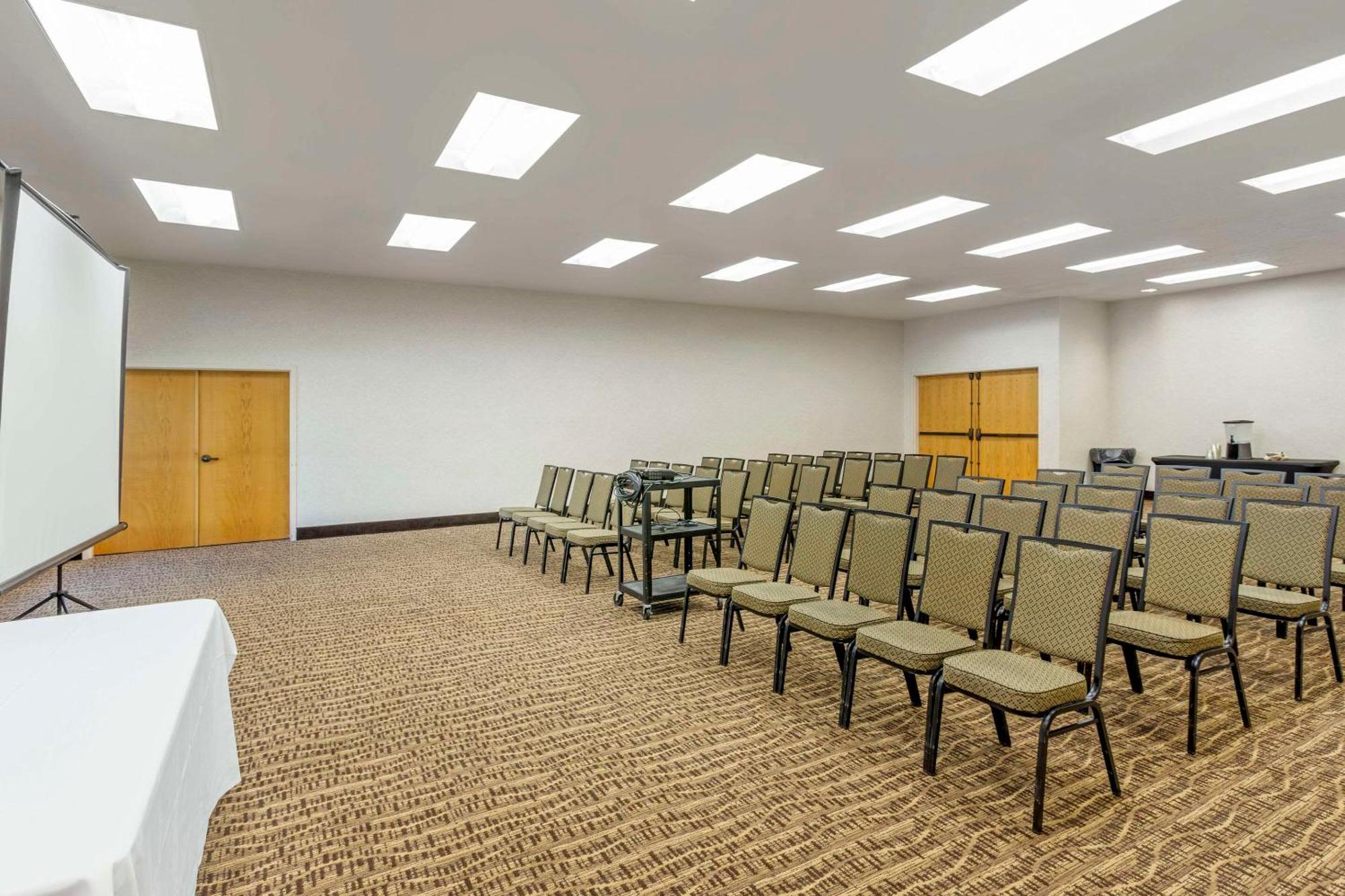 Comfort Suites Ogden Conference Center Dış mekan fotoğraf